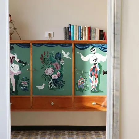 Casa Maiolica, *